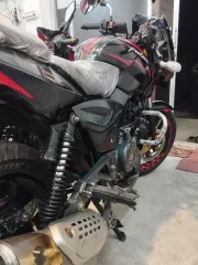 Bajaj Pulsar 150 Twin Disc